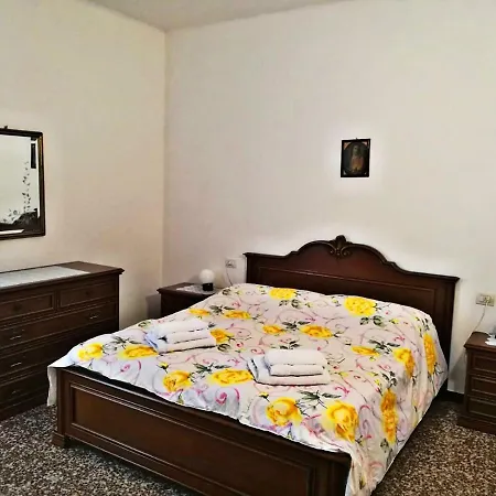 شقة Casa Vincenzina *